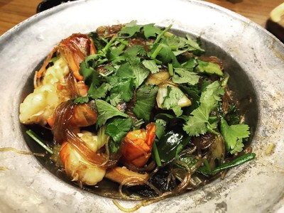 กุ้งอบวุ้นเส้น