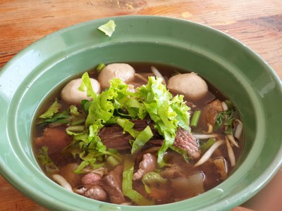 เกาเหลาชิ้นสดเปื่อย