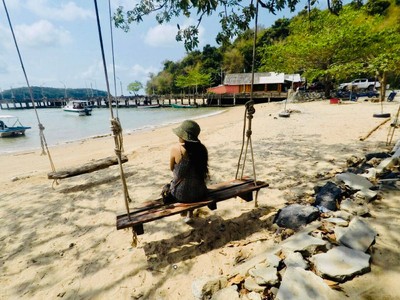 อ่าวโล้ง