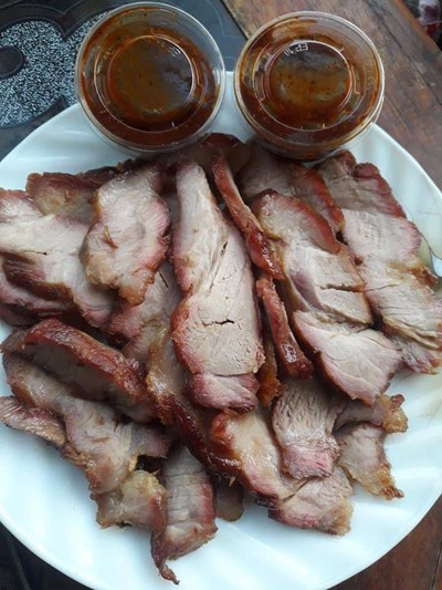 หมูย่าง