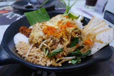 ลาวญวน By Tummour เซ็นทรัลลาดพร้าว เซ็นทรัลลาดพร้าว