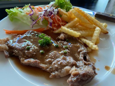 Rib Eyes สเต๊กเนื้อ