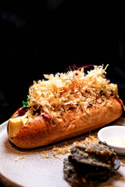 Unagi Hotdog ($23.8AUD ~500฿)