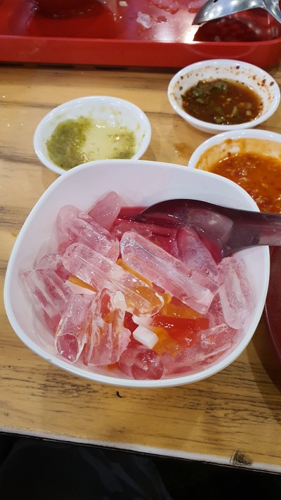 อาหาร หรือ เครื่องดื่ม