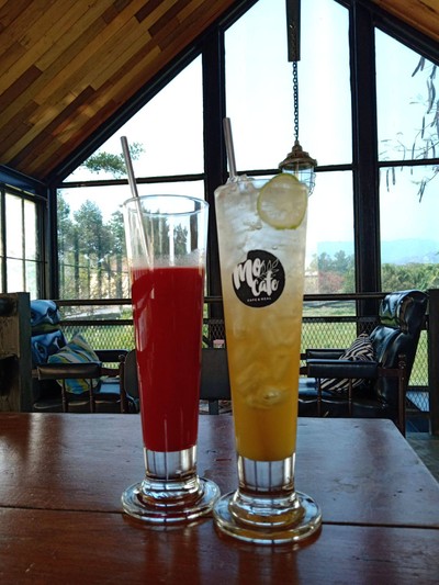 อาหาร หรือ เครื่องดื่ม