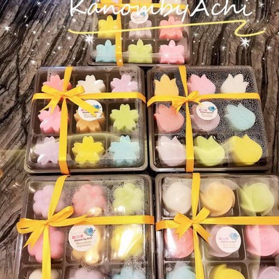 วุ้นดอกไม้แก้วกล่องละ 8 ชิ้น