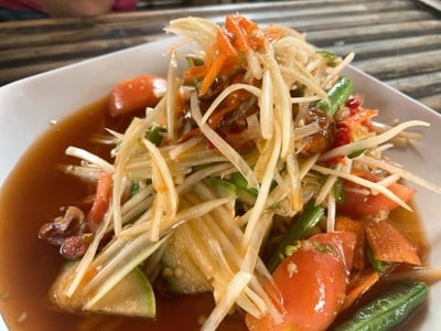 ตำหอยดอง