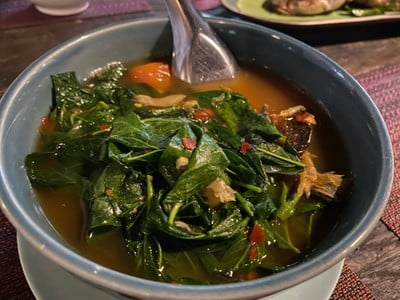 แกงผักเชียงดาปลาย่าง