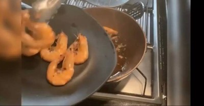 วิธีทำ กุ้งหวาน🦐 วิธีทำ กุ้งหวาน🦐