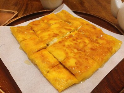 โรตีใส่ไข่ชีส