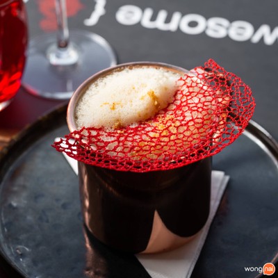 Scarlett Wine Bar & Restaurant โรงแรมพูลแมน จี สีลม