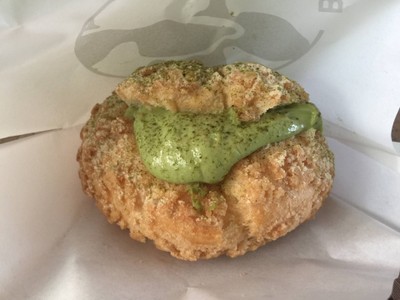 matcha Krispy bun