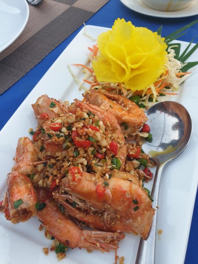 กุ้งผัดพริกเกลือ