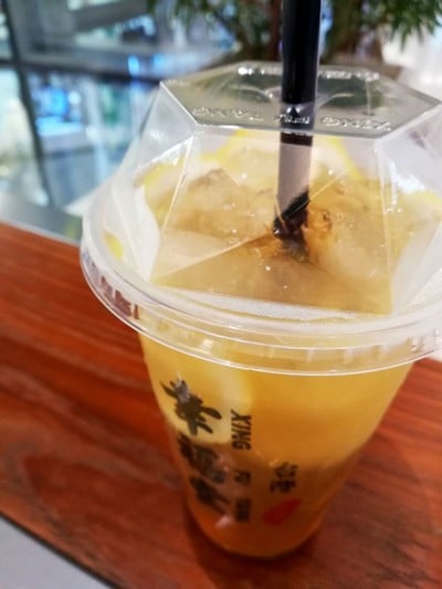 Scented Jasmin Tea with Honeycomb ราคา 120 บาท