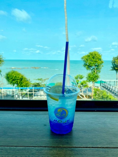 BLUE MOON