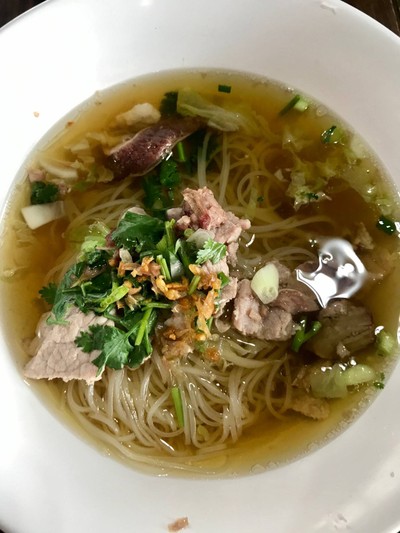 บะหมี่หมูสด