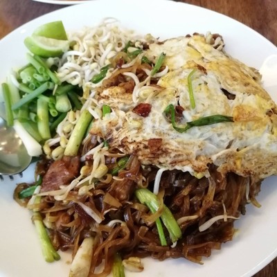 อาหาร หรือ เครื่องดื่ม