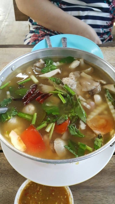 ต้มแซ่บกระดูกอ่อน