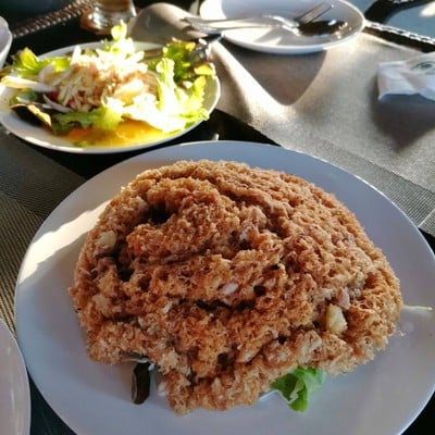 ยำ Salmon ฟู