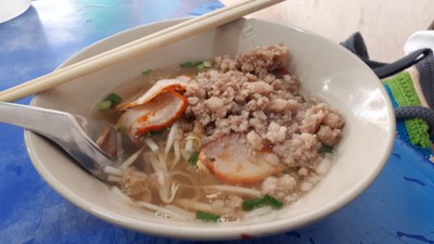บะหมี่หมูแดงน้ำ