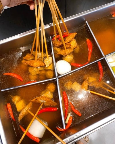 อาหาร หรือ เครื่องดื่ม