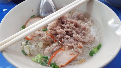 เส้นหมี่น้ำ