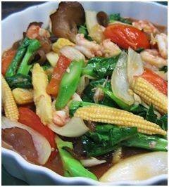 ผัดผักรวมมิตร