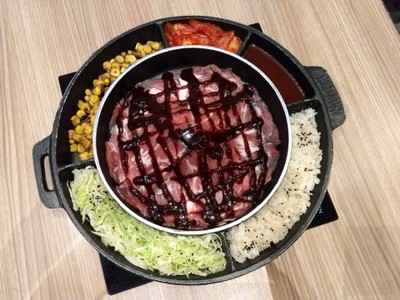หมูสุม