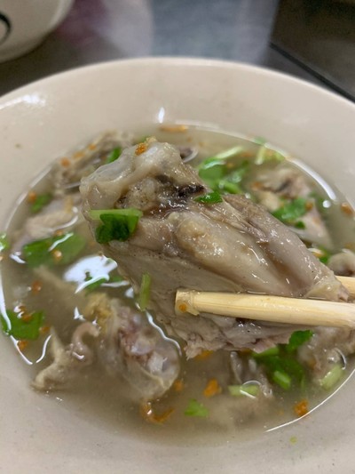 ปีกเป็ดทรงเครื่อง