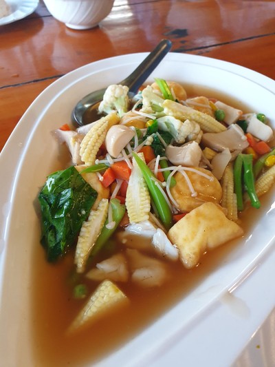เต้าหู้ราดหน้าปู