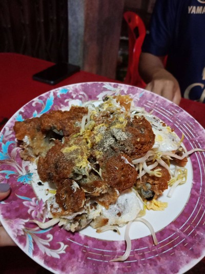 หอยทอดพิเศษ