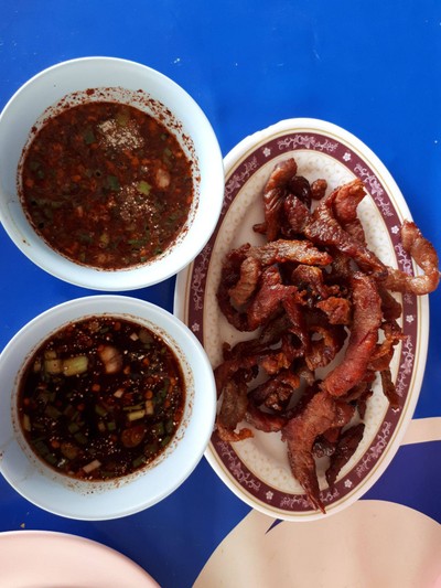 หมูแดดเดียว