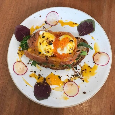 อาหาร หรือ เครื่องดื่ม