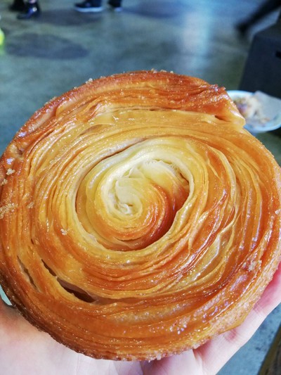 Kouign Amann $AUD 7 (158 บาท)