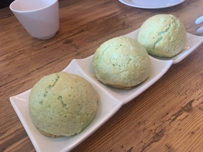 Crispy fried pork bun