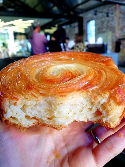 Kouign Amann $AUD 7 (158 บาท)