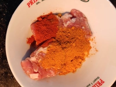 วิธีทำ หมูผัดพริกหวาน วิธีทำ หมูผัดพริกหวาน