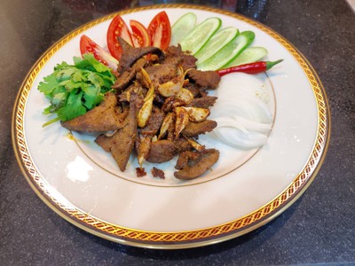 วิธีทำ ตับทอดกระเทียมพริกไทย วิธีทำ ตับทอดกระเทียมพริกไทย