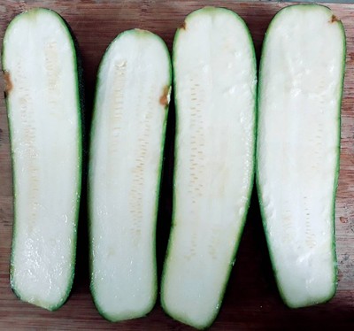 วิธีทำ พิซซ่าซูกินี่/พิซซ่าซูกินี่โบ้ท /ซูกินี่พิซซ่า pizza zucchini boats