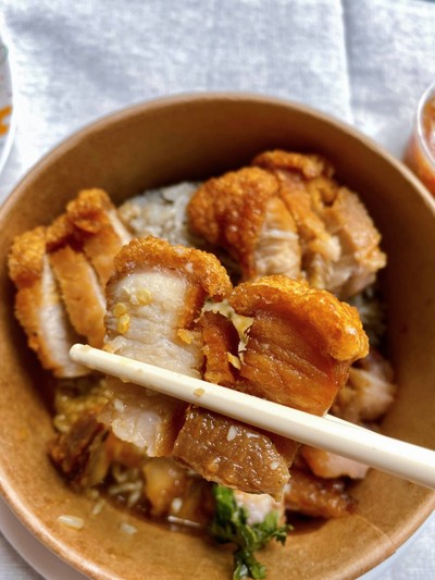 อาหาร หรือ เครื่องดื่ม