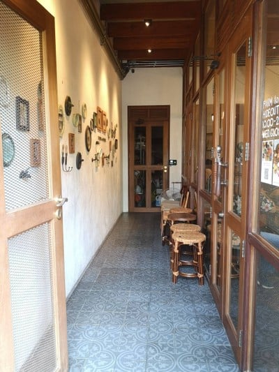 บรรยากาศ Farm to Table ไฮด์เอาท์