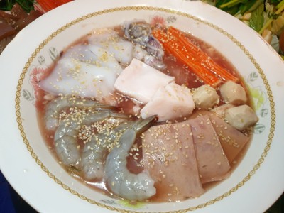 อาหาร หรือ เครื่องดื่ม