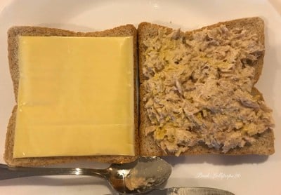 วิธีทำ Grilled Tuna Sandwich วิธีทำ Grilled Tuna Sandwich