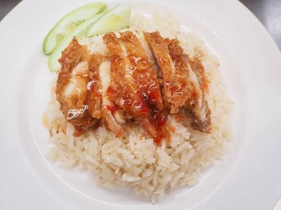 ข้าวมันไก่ทอด