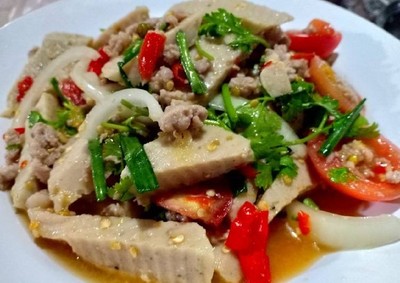 ยำหมูยอ