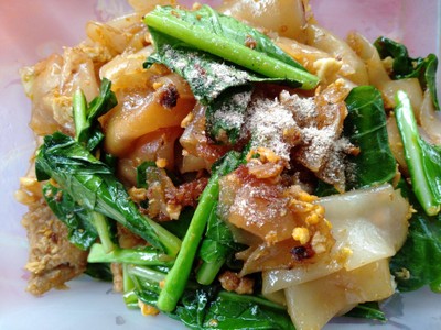 ผัดซีอิ้วเส้นใหญ่