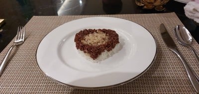ข้าวสวยหอมมะลิภูเขาไฟบุรีรัมย์ และ ข้าวสังข์หยดพัทลุง