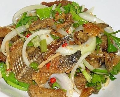 ยำปลาสลิด