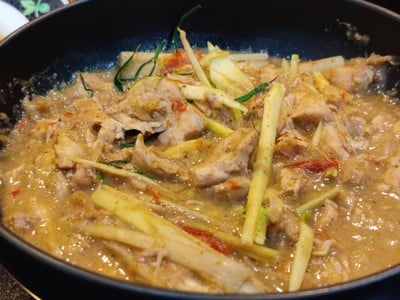 วิธีทำ เเกงเผ็ดไก่ พนมเปญ จากตำราโบราณ พ.ศ.2509