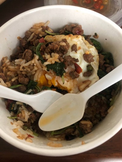 กระเพราเนื้อ [KH]